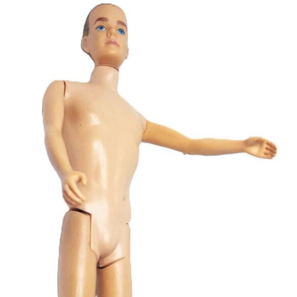 1961 Vintage Flocked Hair Ken One of the Beginner Kens in Barbies Life - Picture 13 of 13